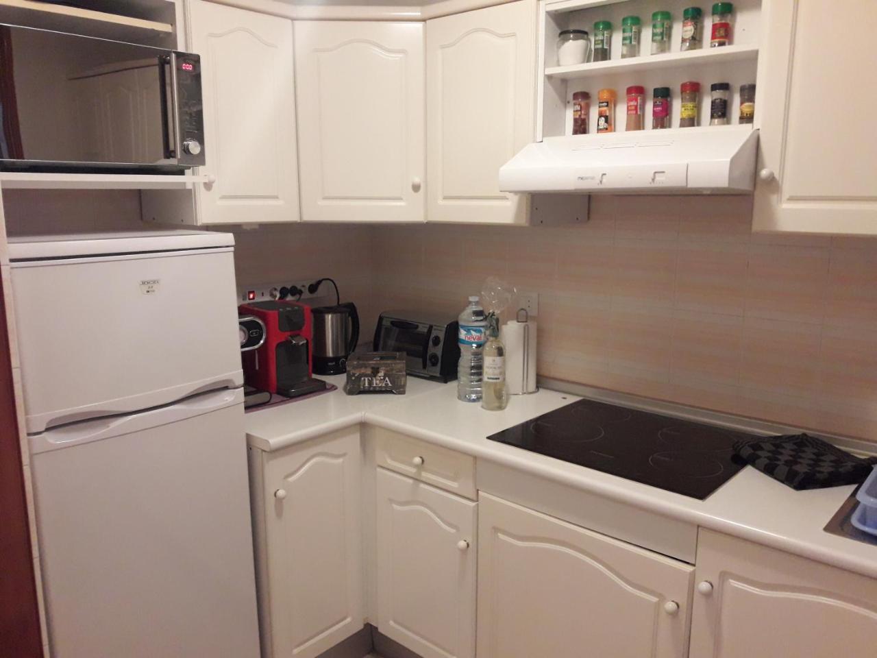 Apartamento Salamanca 20 ซานตาโปลา ภายนอก รูปภาพ
