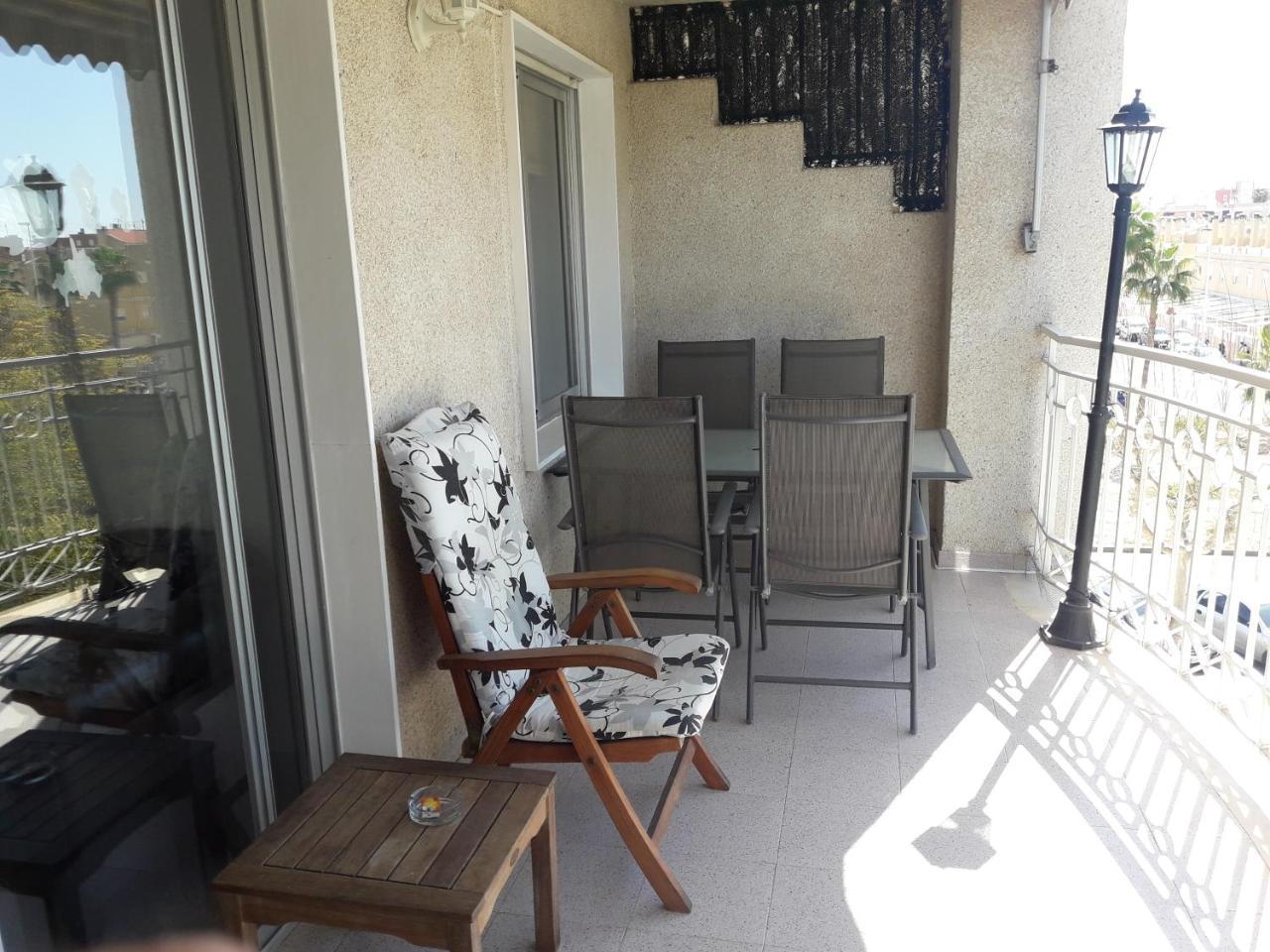 Apartamento Salamanca 20 ซานตาโปลา ภายนอก รูปภาพ
