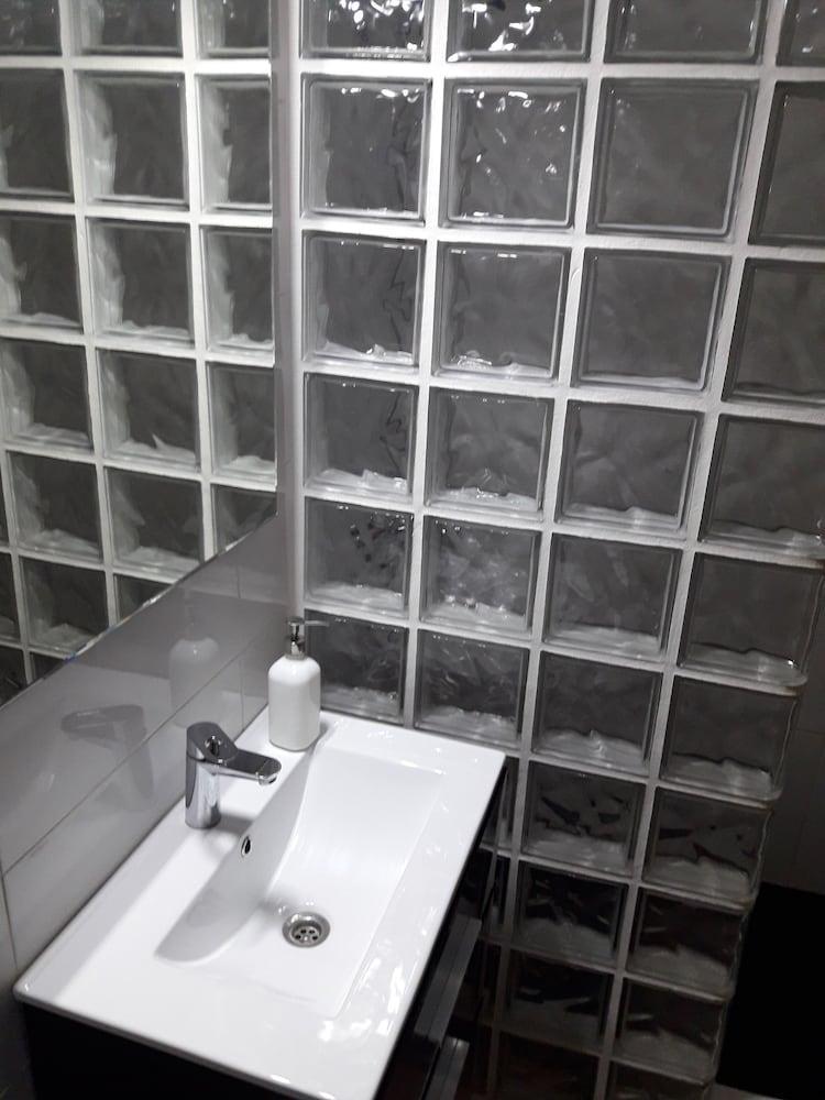 Apartamento Salamanca 20 ซานตาโปลา ภายนอก รูปภาพ